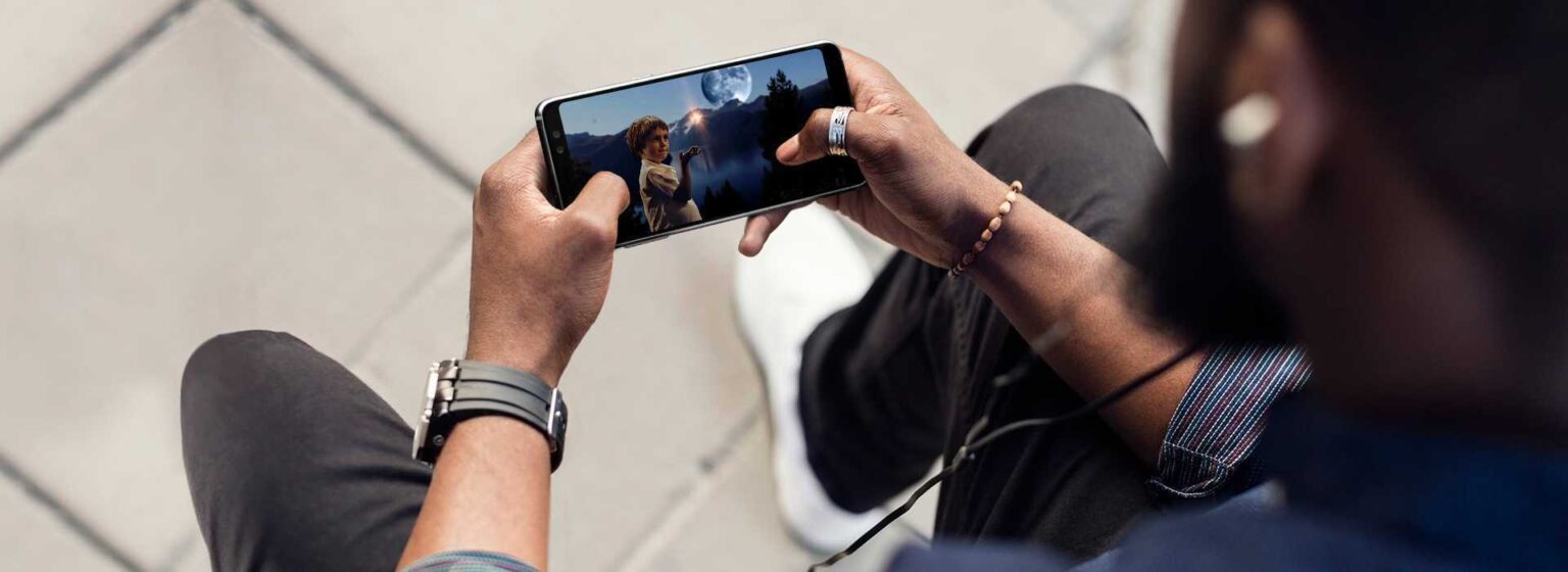 Samsung Galaxy A8: Flagship flavour