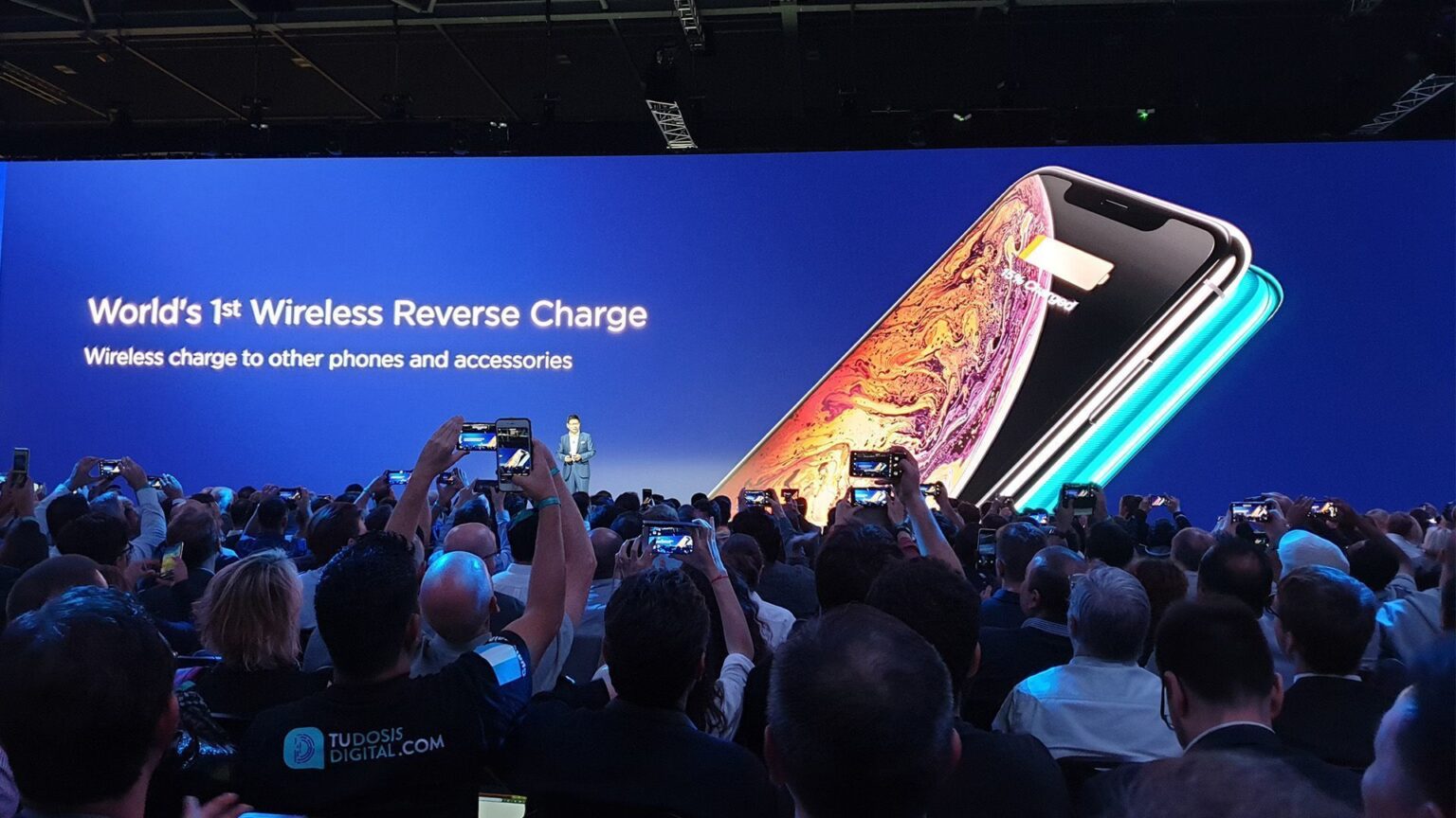 Hands on with the Huawei Mate 20 Pro