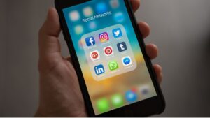 Bring your dream career closer to reality with LinkedIn