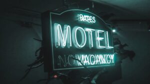 Quiz: Would you survive in a classic horror movie?