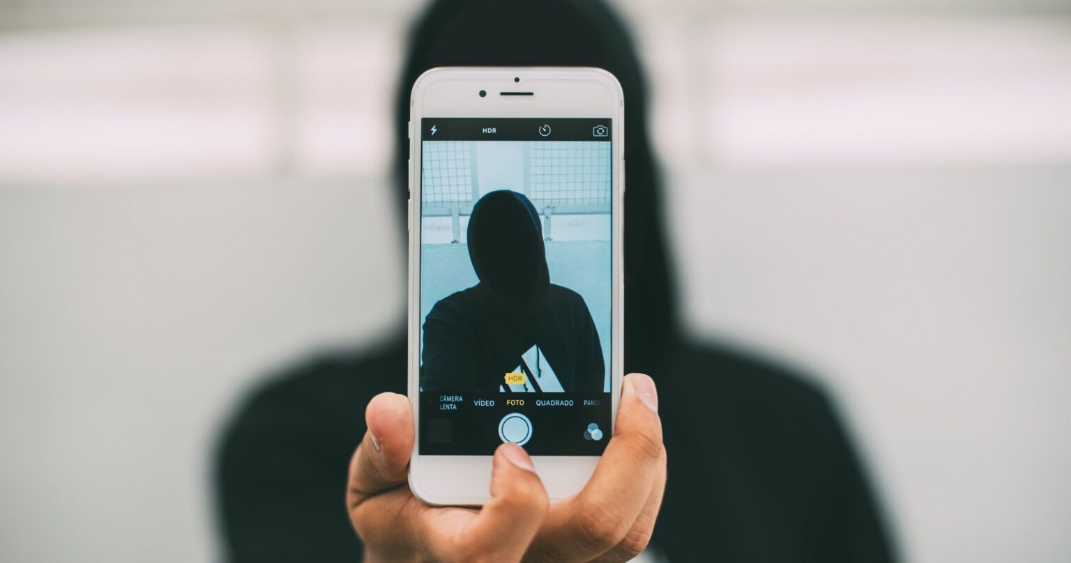 Protect yourself from online scams