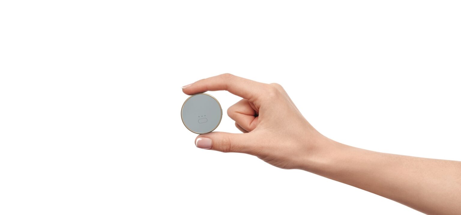 Curve tracker keeping you connected to things you love