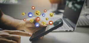 6 accessories for mobile content creators