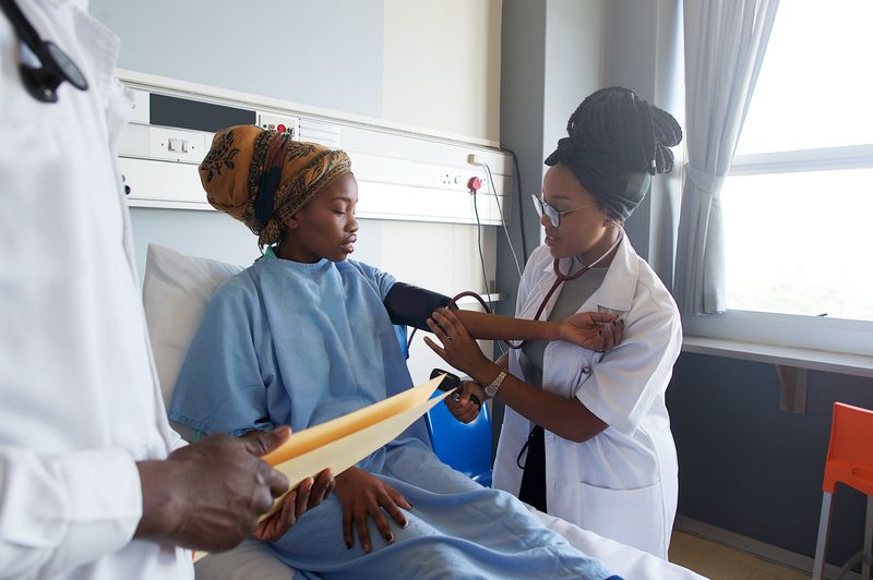 Vena's platform connects healthcare professionals and patients.